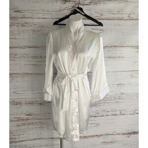 Linea Donatella Bride Satin Robe sz Medium